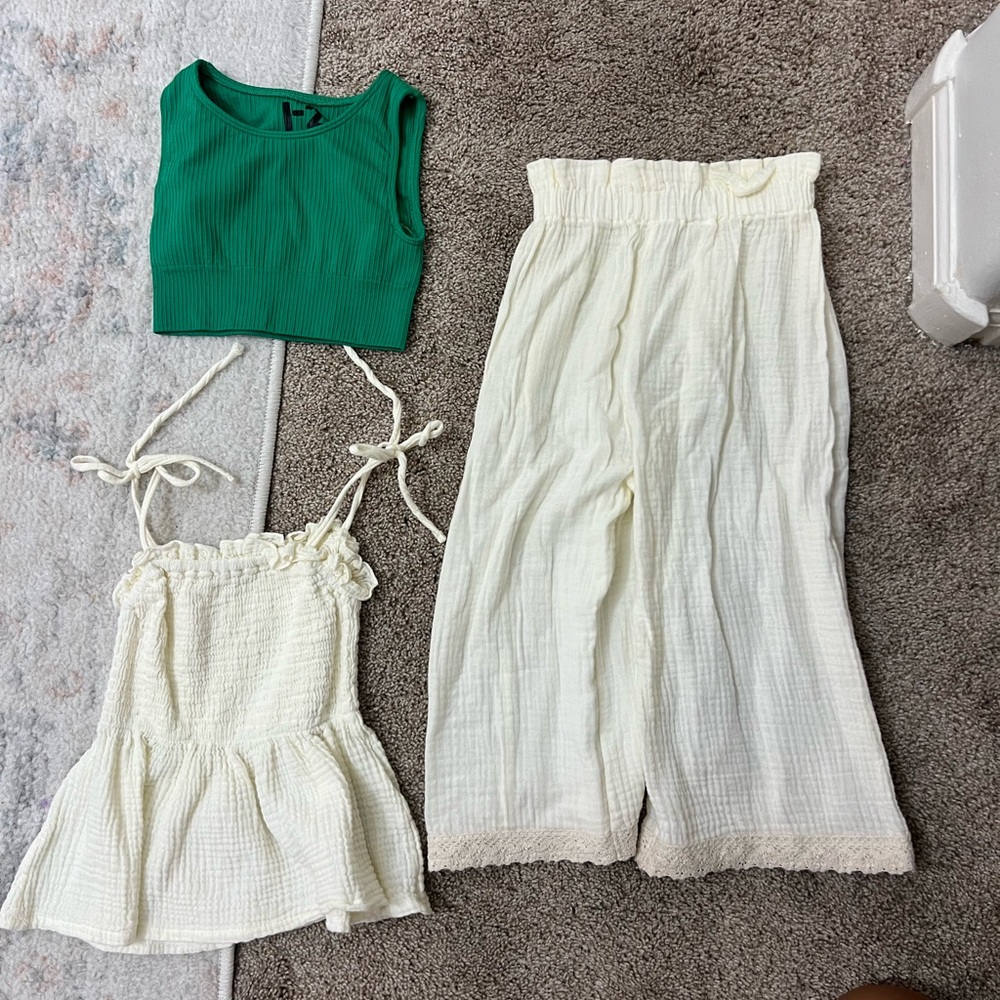 Kids clothes